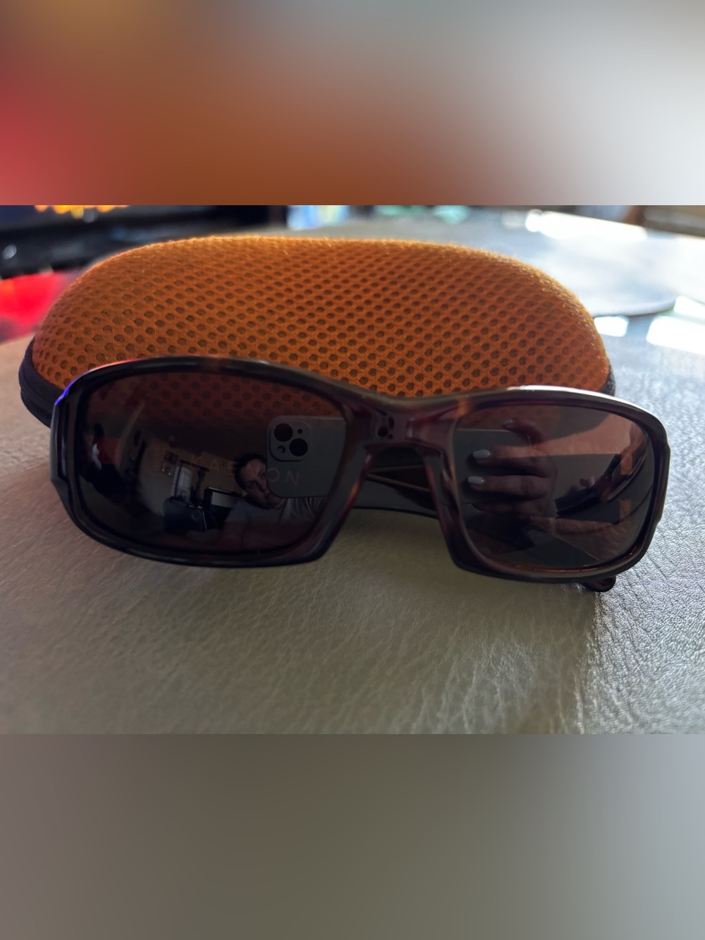 Kaenon Women’s Brown Tortoise Rectangle Polarized Sunglasses - Picture 11 of 11